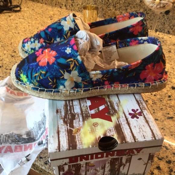 2xHP 💝Union bay Floral Hawaiian Espadrilles - Picture 5 of 6